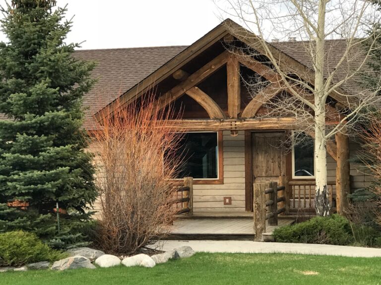 Onsite Builder / General Contractor vs. Project Manager: Why It Matters for Your Custom Home